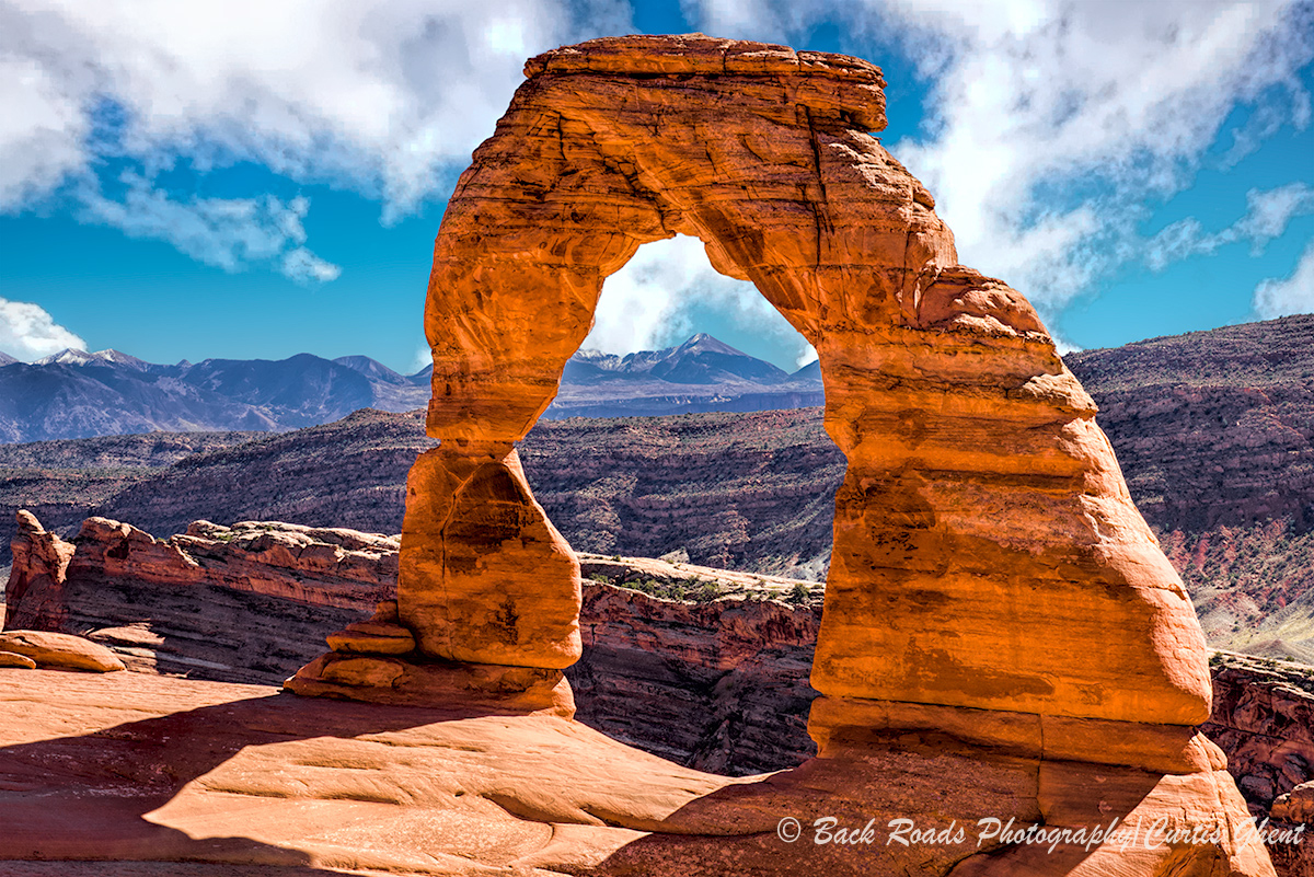 Late afternoon hike to Delicate Arch in Arches National Park.