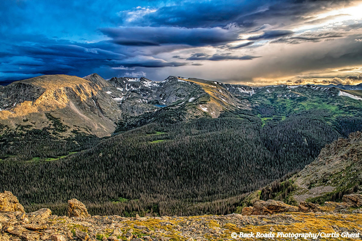 On this late afternoon I sat in the alpine tundra watching the clouds drift by and marvel at the beauty before me.